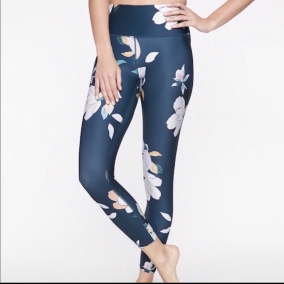 Athleta Pants - Athleta Floral Elation 7/8 Tight